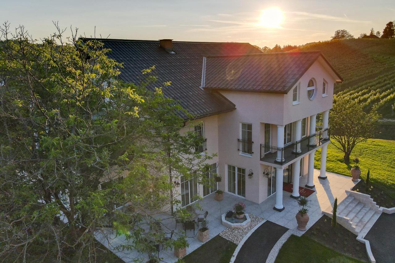 Residenz Styrian Toskana Splendid Bad Gleichenberg Buitenkant foto